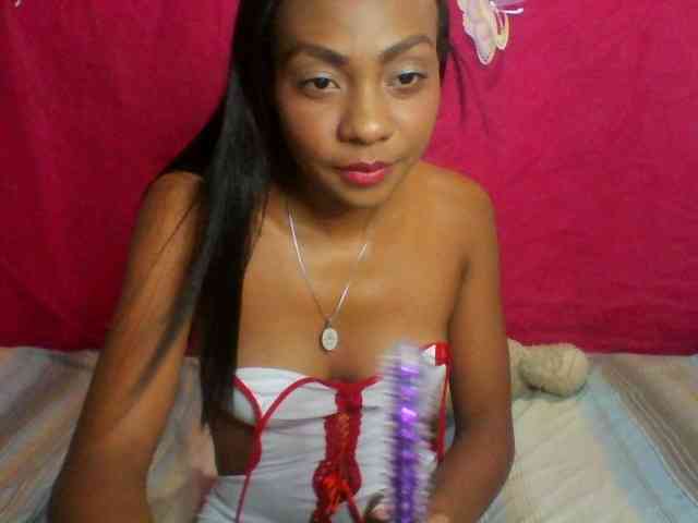 hotbrunette994 webcam