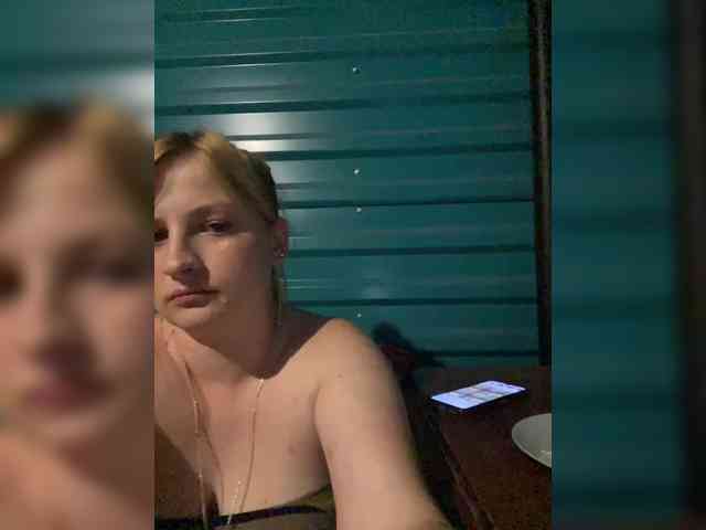 lina2000a webcam