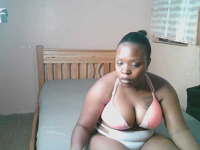  Janniepree chat room