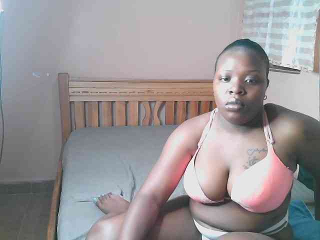 Janniepree webcam