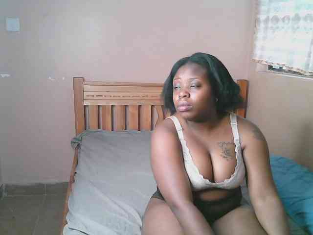 Janniepree webcam