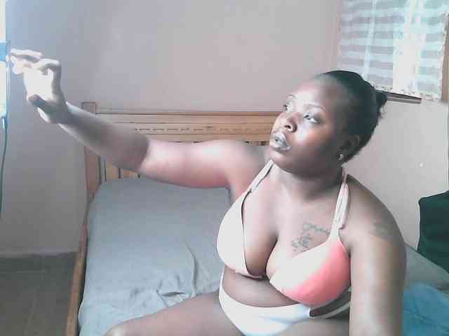 Janniepree webcam
