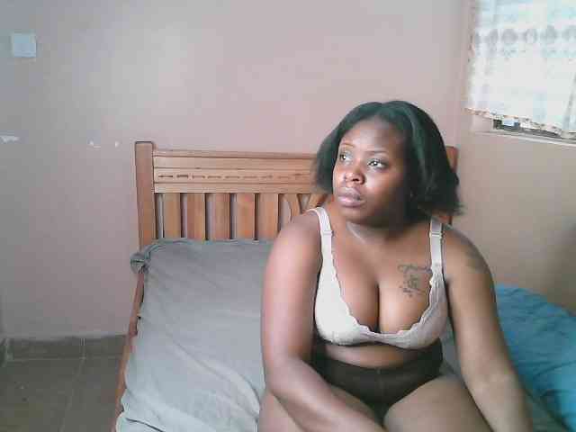 Janniepree webcam