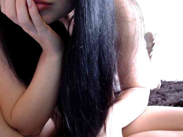 AlisaDoll webcam
