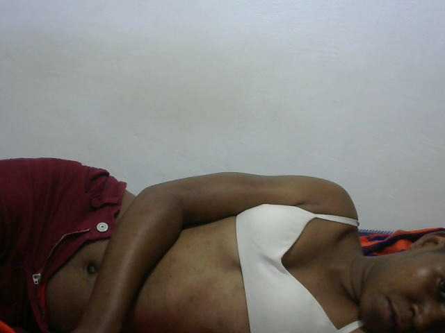 Sweetlily1 webcam