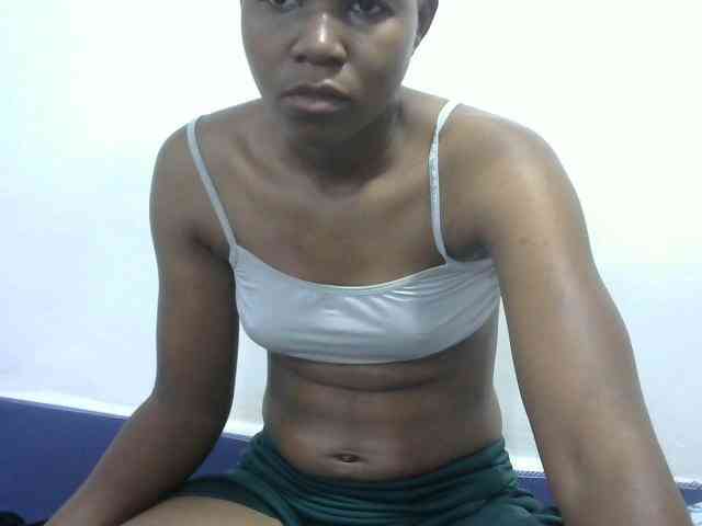 Sweetlily1 webcam