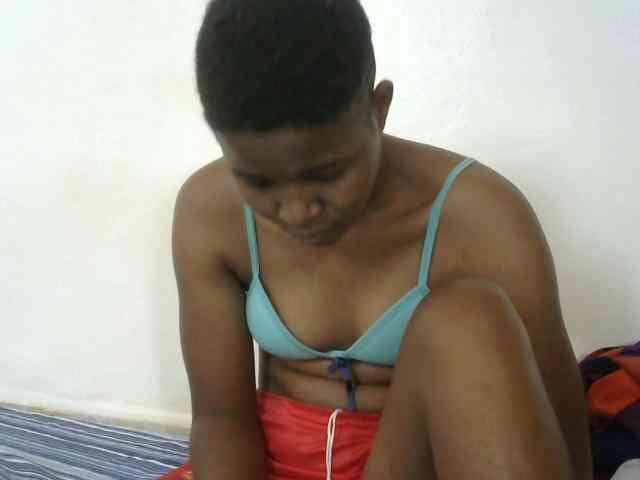 Sweetlily1 webcam