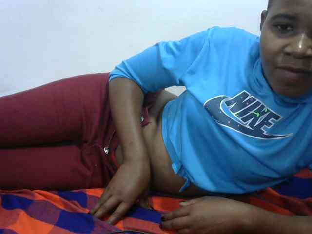 Sweetlily1 webcam