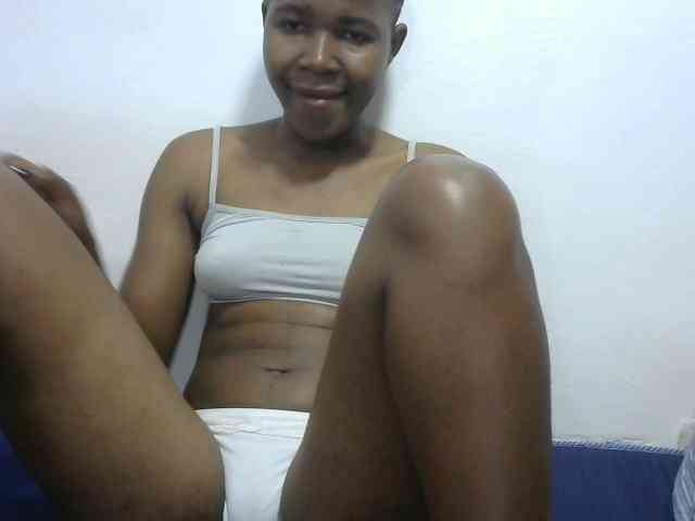 Sweetlily1 webcam
