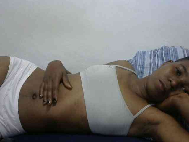 Sweetlily1 webcam