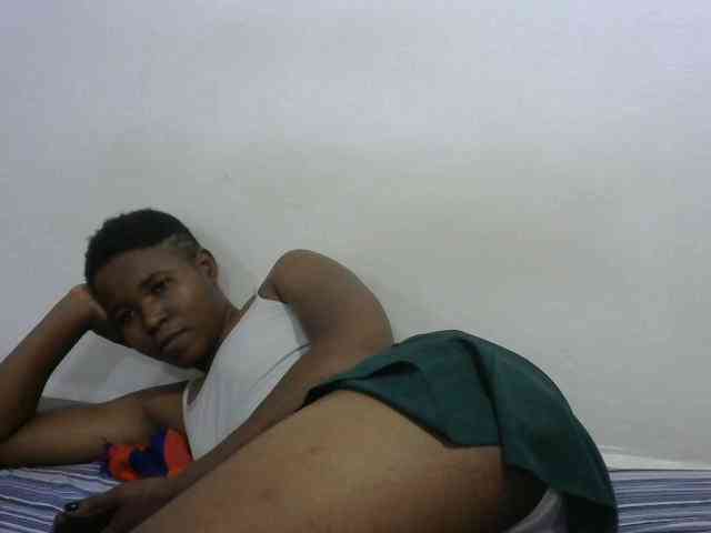 Sweetlily1 webcam