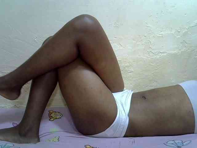 Sweetlily1 webcam