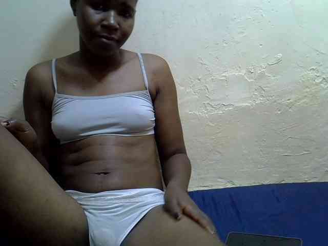 Sweetlily1 webcam