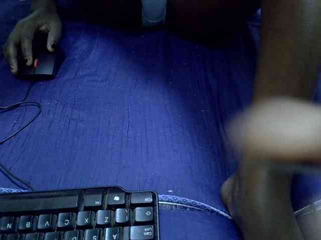 Sweetlily1 webcam