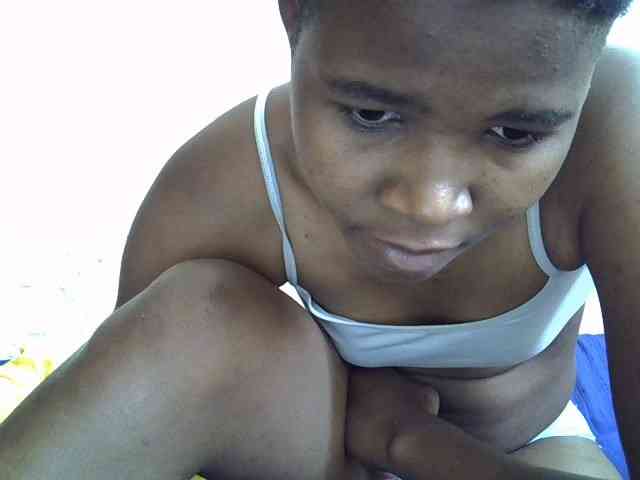 Sweetlily1 webcam