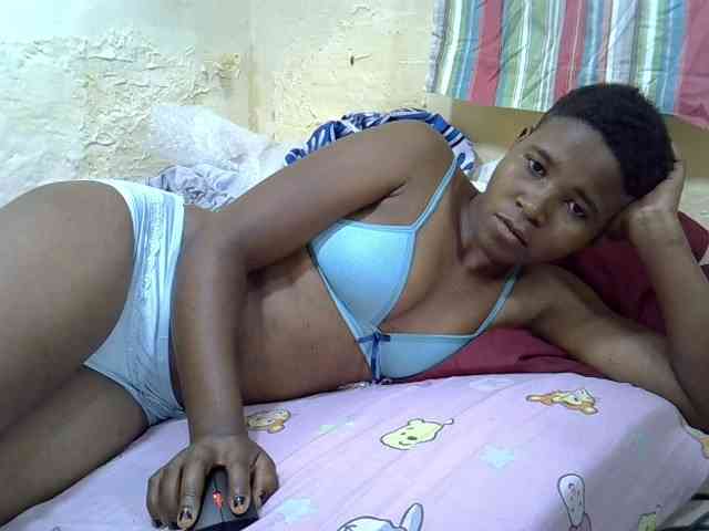 Sweetlily1 webcam