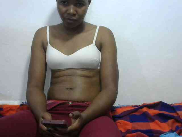 Sweetlily1 webcam
