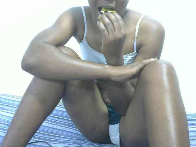 Sweetlily1 webcam