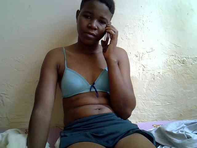 Sweetlily1 webcam