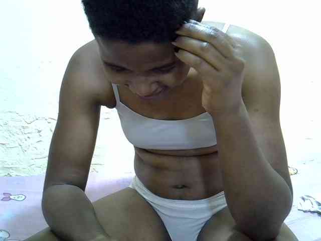 Sweetlily1 webcam