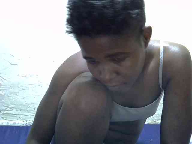 Sweetlily1 webcam
