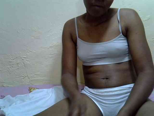 Sweetlily1 webcam