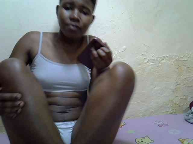 Sweetlily1 webcam