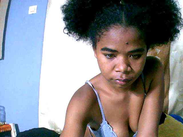 Sambolahh's webcam live show
