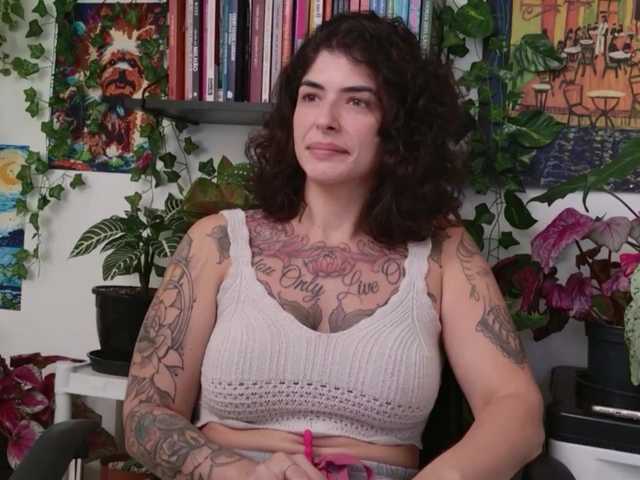 talimajesty's BongaCams show and profile