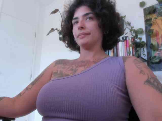 talimajesty webcam