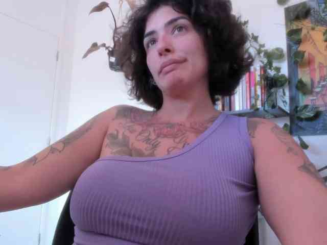 talimajesty webcam