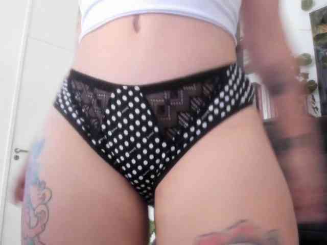 talimajesty webcam