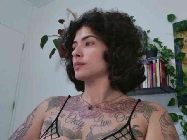 naked chat Talimajesty