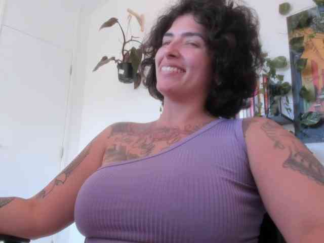 talimajesty webcam