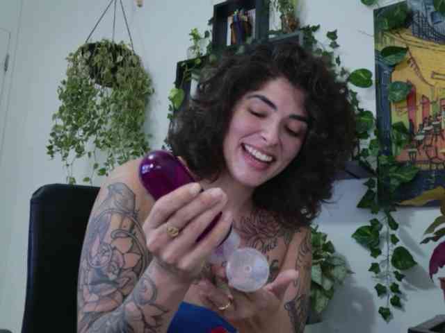 talimajesty webcam