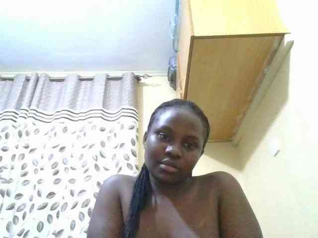 hotsarah2004 webcam