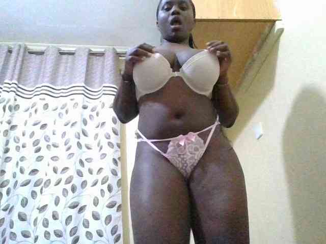 hotsarah2004 webcam