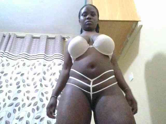 hotsarah2004 webcam
