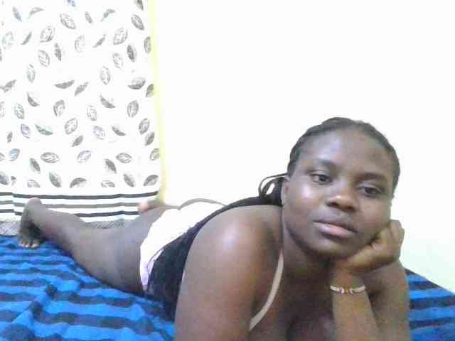 hotsarah2004 webcam