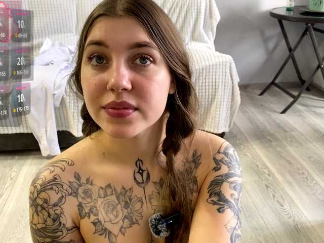 Naughty-Mailey's BongaCams profile