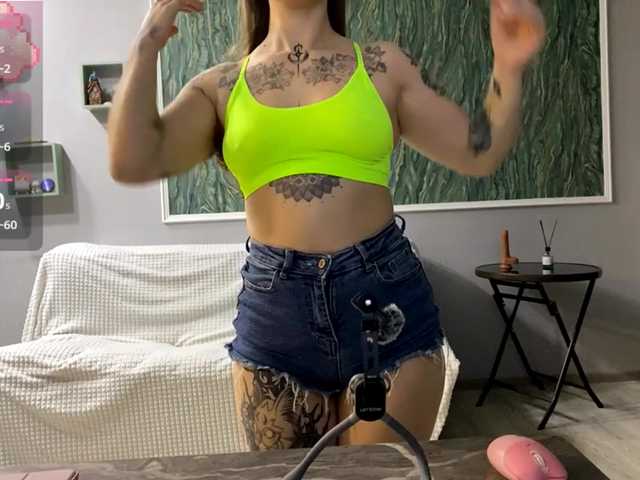 Naughty-Mailey's BongaCams show and profile