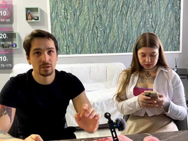 Naughty-Mailey's BongaCams show and profile