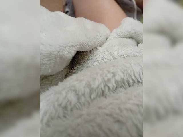 Yna-and-Yn's BongaCams show and profile