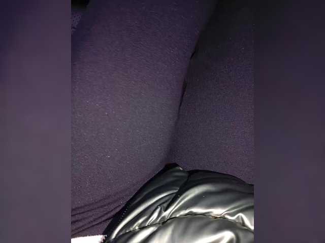 Yna-and-Yn's BongaCams show and profile