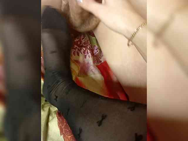 upskirt voyeur Yna-and-Yn