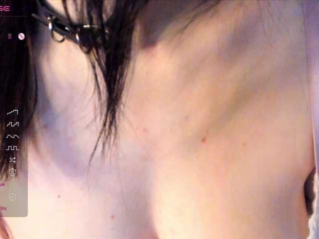 mazzagirl's BongaCams show and profile