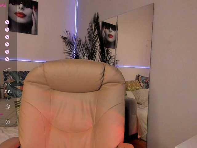 mazzagirl's BongaCams show and profile