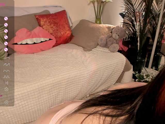 mazzagirl's BongaCams show and profile