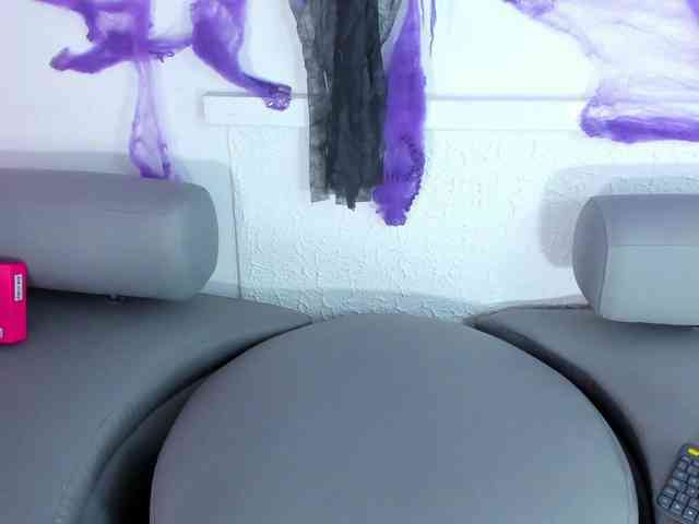 Scarlett-Bj webcam