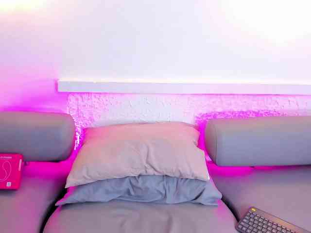 Scarlett-Bj Scarlett-Bj